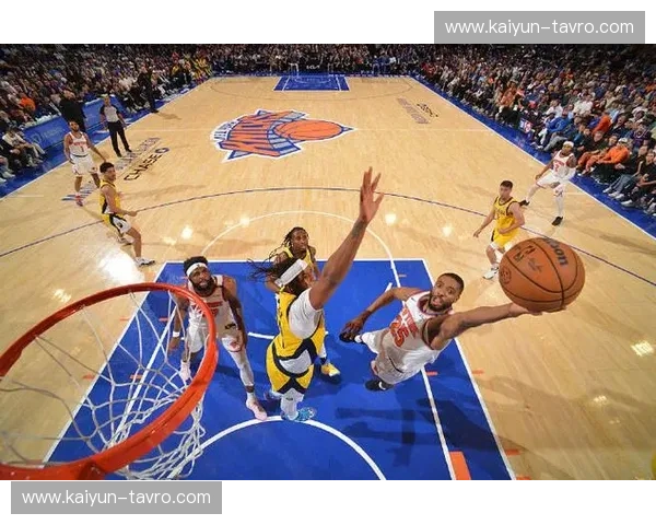🔥烈焰与冰山的碰撞：热火vs.尼克斯，一场不容错过的篮球盛宴！🏀